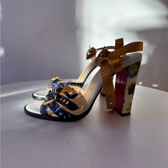 Christian Louboutin Red and Gold Embellished Heels - Picture 2 of 10